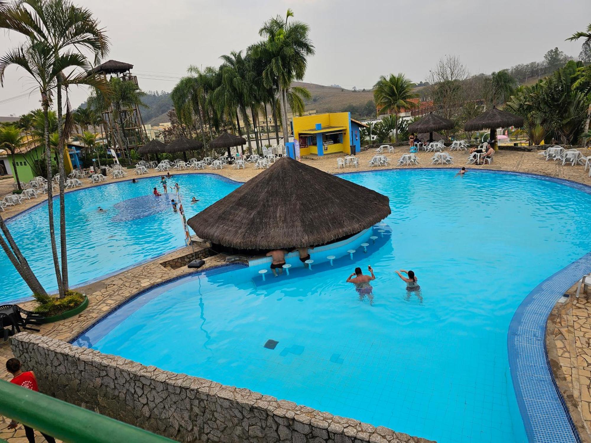 Flat Quartier Aldeia Das Aguas Park Resort Dorandia Exterior photo